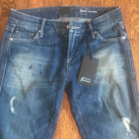 NWT Marciano Distressed Low Rise The Skinny Jeans - Picture 8 of 11